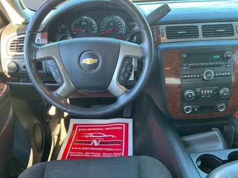 Used 2012 Chevrolet Avalanche LS image 15