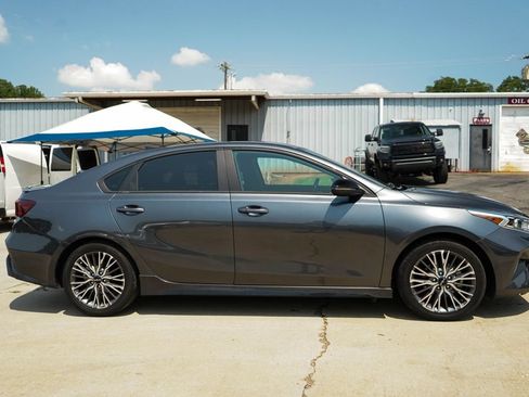 Used 2023 Kia Forte GT-Line FWD image 3