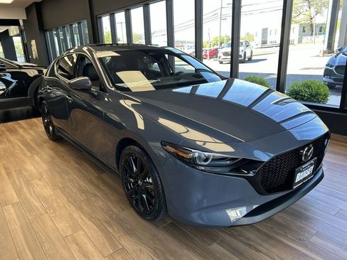 New 2026 MAZDA MAZDA3 2.5 S Hatchback w/ Premium Pkg FWD image 2