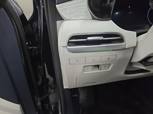 Used 2024 Hyundai Palisade Calligraphy image 11