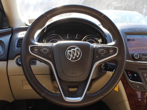 Used 2014 Buick Regal image 36