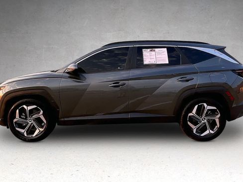 Used 2022 Hyundai Tucson SEL w/ Convenience + Premium Package FWD image 3