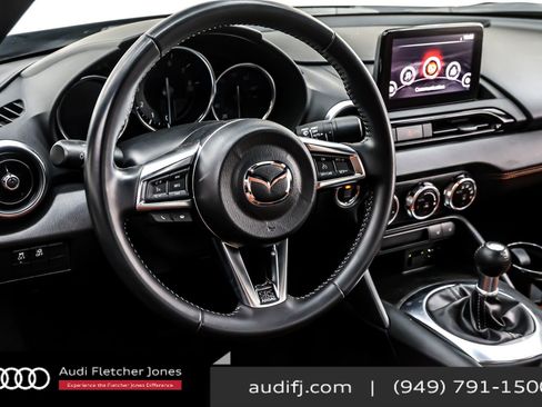 Used 2022 MAZDA MX-5 Miata RF Grand Touring w/ Weather Package image 16