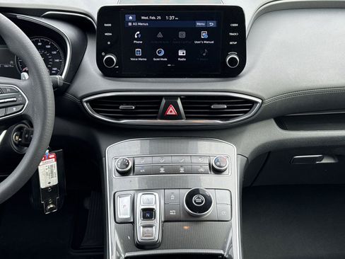 Used 2023 Hyundai Santa Fe SE image 29