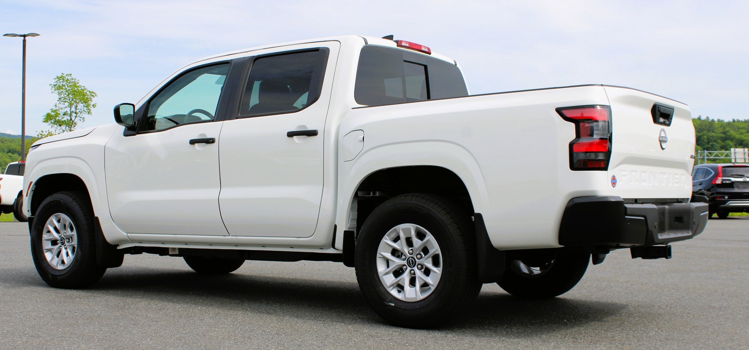 Used 2026 Nissan Frontier S AWD/4WD image 12