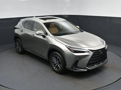 Used 2025 Lexus NX 250 FWD w/ Towing Package (2000 Lbs)