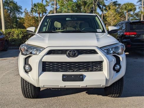 Used 2019 Toyota 4Runner SR5 image 7