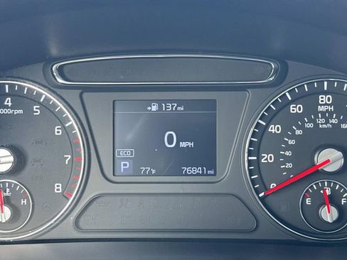 Used 2020 Kia Sorento LX image 27