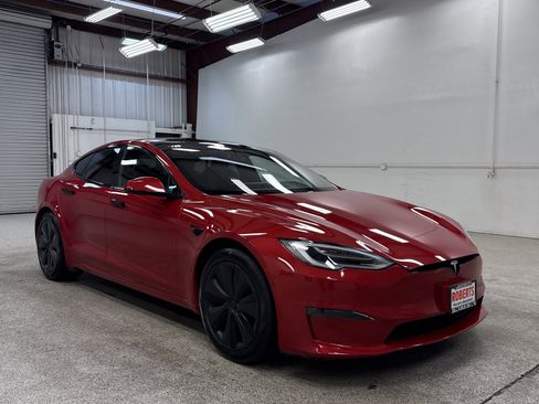 Used 2021 Tesla Model S Long Range image 32