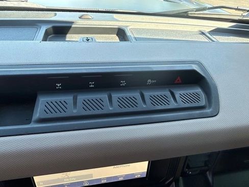 Used 2023 Ford Bronco Wildtrak AWD/4WD image 19