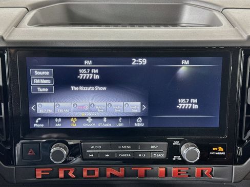 Used 2025 Nissan Frontier PRO-4X AWD/4WD image 21