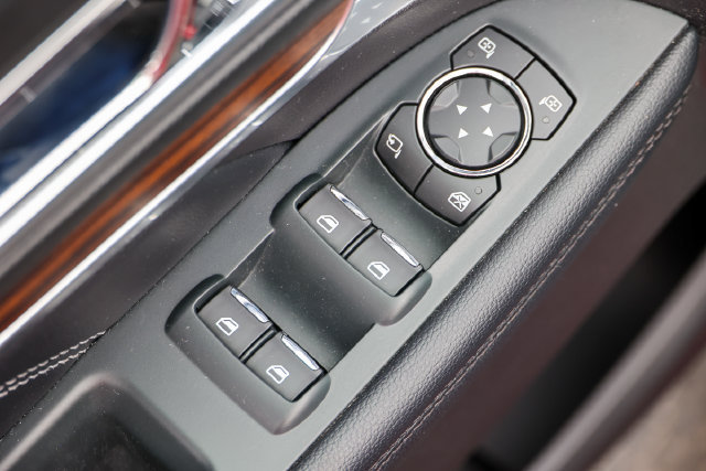 Used 2019 Ford Explorer Limited AWD/4WD image 6