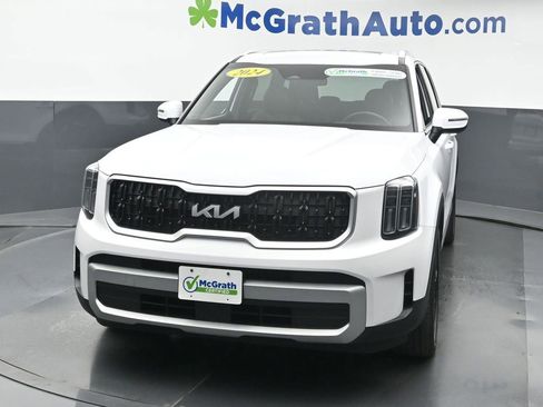 Used 2024 Kia Telluride EX w/ EX Captain's Chair Package image 4