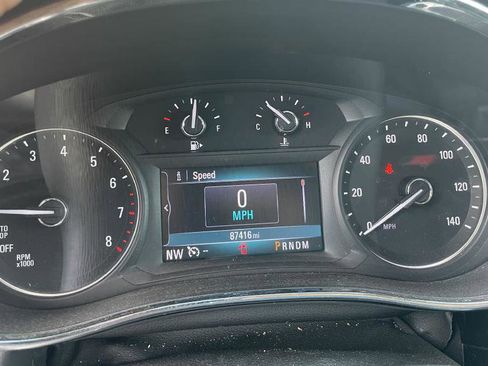 Used 2019 Buick Encore Essence w/ Experience Buick Package AWD/4WD image 7