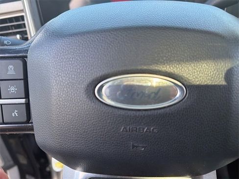 Used 2023 Ford F350 Platinum image 10