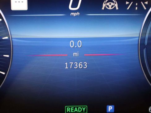 Used 2024 Mercedes-Benz S 580e 4MATIC Sedan image 40