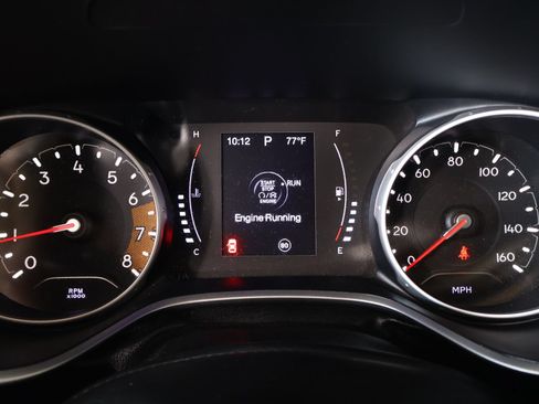 Used 2018 Jeep Compass Sport w/ Cold Weather Group FWD image 4