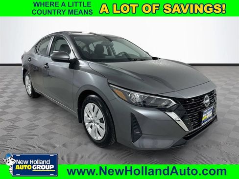 Used 2025 Nissan Sentra S FWD image 1