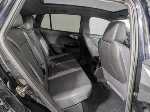 Used 2023 Volkswagen ID.4 Pro S image 21