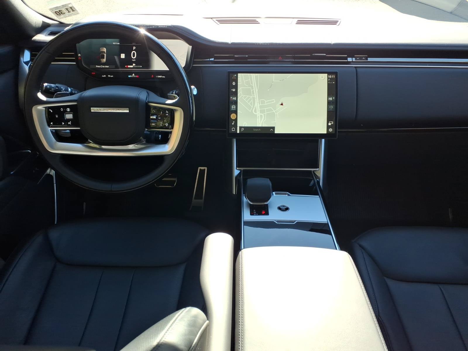 Certified 2025 Land Rover Range Rover SE AWD/4WD image 4