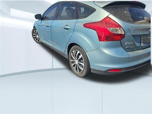Used 2012 Ford Focus SE FWD image 7
