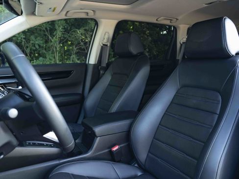 Used 2024 Honda CR-V EX-L image 17