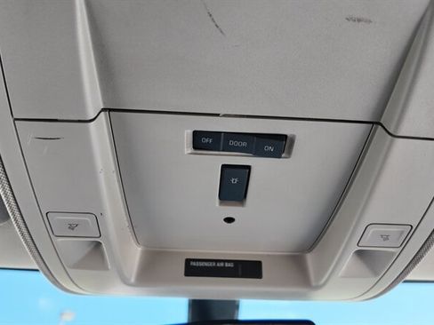 Used 2018 Chevrolet Silverado 3500 W/T image 9