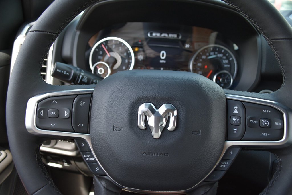New 2026 RAM 1500 Big Horn AWD/4WD image 15