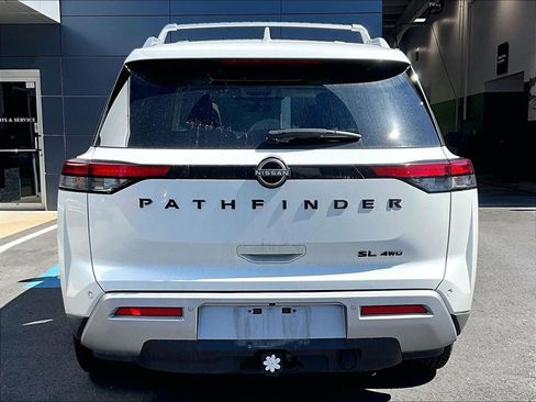 Used 2023 Nissan Pathfinder SL w/ SL Premium Package AWD/4WD image 5