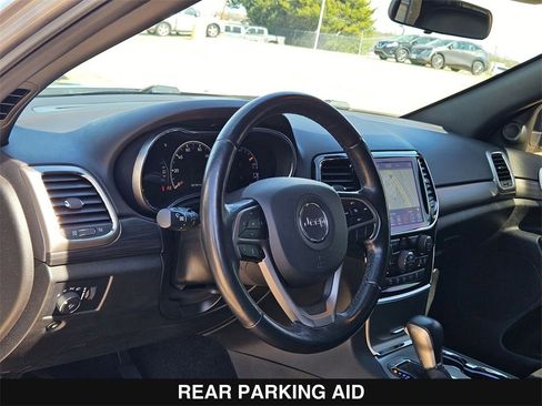 Used 2021 Jeep Grand Cherokee Laredo X image 13