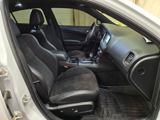 Used 2023 Dodge Charger R/T w/ Plus Group RWD image 38