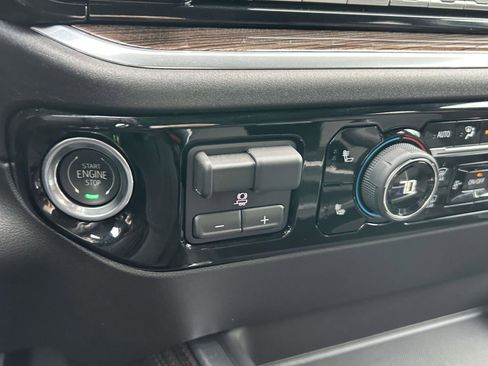 Used 2026 Chevrolet Silverado 3500 LT w/ All Star Edition image 23