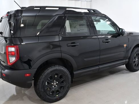 New 2025 Ford Bronco Sport Badlands w/ Badlands Tech Package AWD/4WD image 11