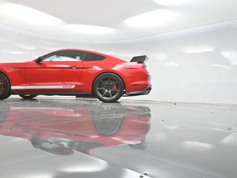 Used 2020 Ford Mustang Shelby GT500 w/ Technology Package RWD image 56