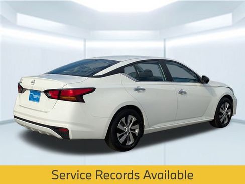 Used 2024 Nissan Altima 2.5 S image 6