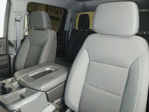 Used 2023 Chevrolet Silverado 1500 LT AWD/4WD image 10