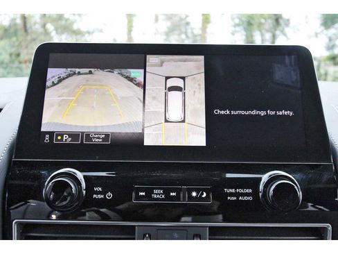 Used 2024 Nissan Armada Platinum w/ Captain's Chairs Package image 23