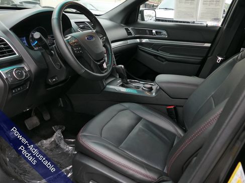 Used 2017 Ford Explorer Sport w/ Equipment Group 401A AWD/4WD image 13
