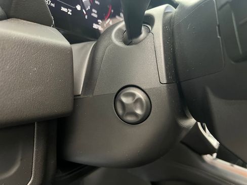 Used 2025 GMC Yukon Denali image 50