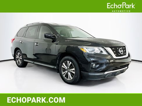 Used 2017 Nissan Pathfinder SL w/ SL Tech Package image 1