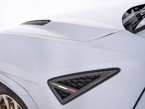 Used 2023 Lamborghini Urus S AWD/4WD image 10
