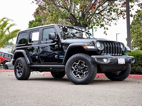 Used 2021 Jeep Wrangler Unlimited Rubicon 4xe image 2