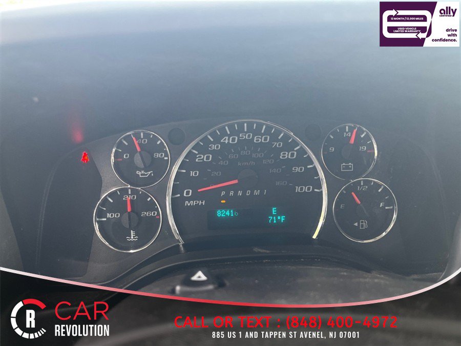 Used 2019 Chevrolet Express 2500 w/ Driver Convenience Package RWD image 20