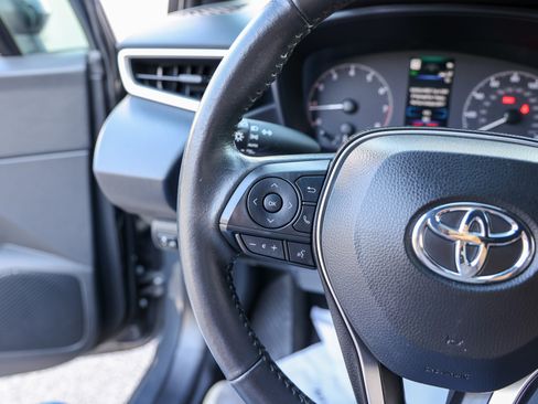 Used 2024 Toyota Corolla SE FWD image 18