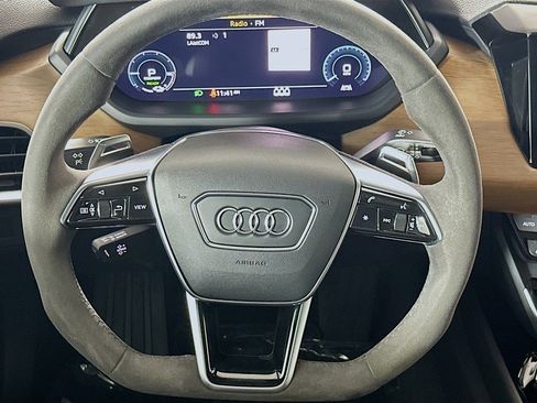 Used 2022 Audi e-tron GT Premium Plus AWD/4WD image 19
