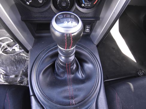 Used 2016 Scion FR-S RWD image 10
