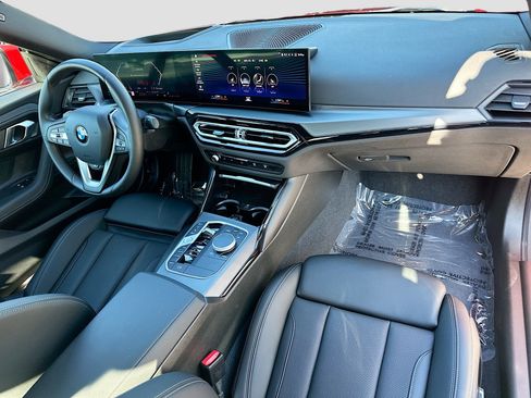 Used 2024 BMW 230i Coupe image 31