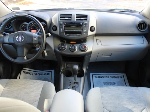 Used 2009 Toyota RAV4 2WD image 8