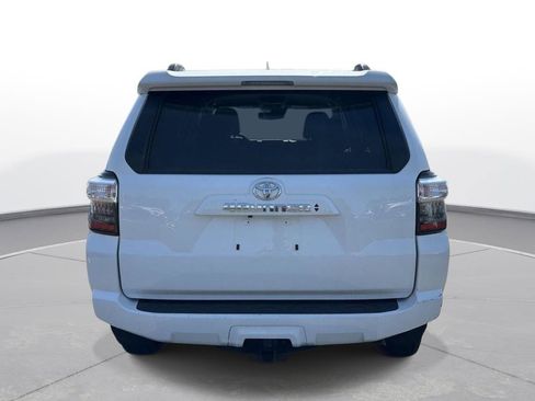 Certified 2024 Toyota 4Runner SR5 image 2