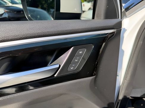 Used 2022 Mitsubishi Outlander SEL AWD/4WD image 21